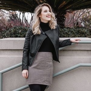 Meet your Posher, Hannah